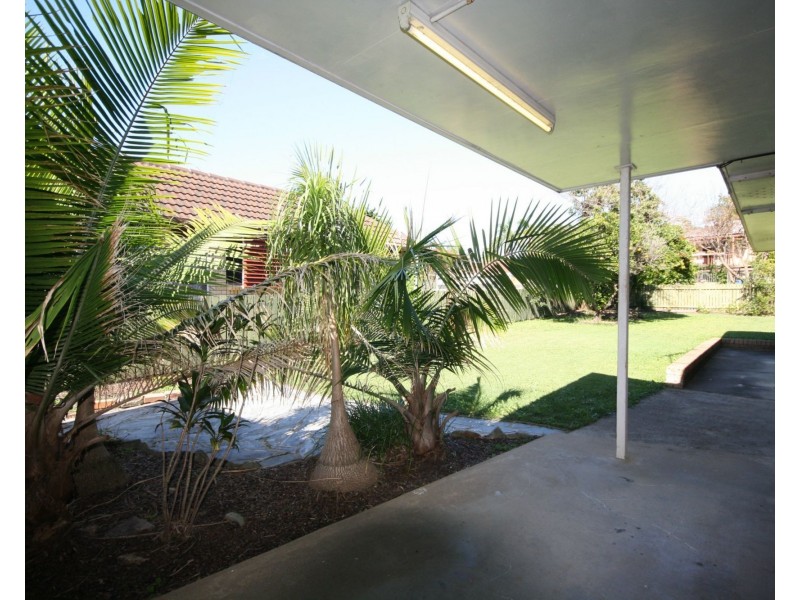 111 Klingner Road, Redcliffe QLD 4020