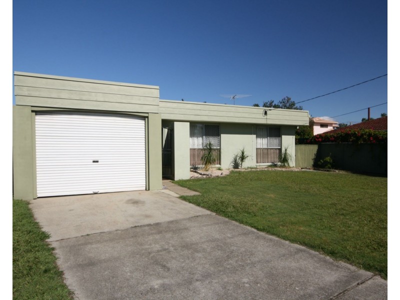 111 Klingner Road, Redcliffe QLD 4020