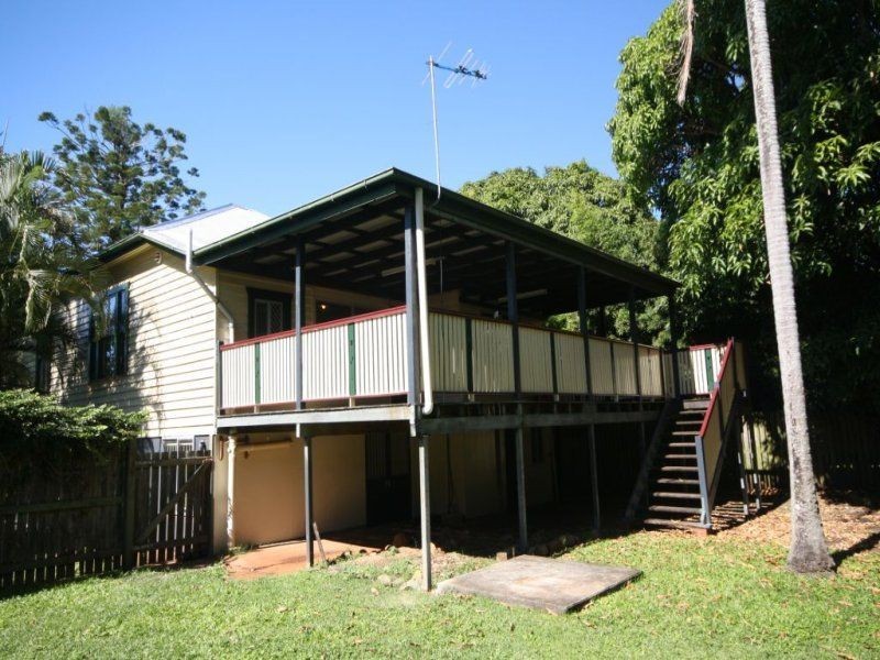 8 Lancaster Avenue, Redcliffe QLD 4020