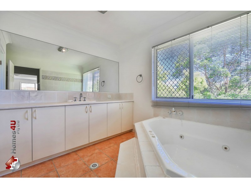 56 Matthau Place, Mcdowall QLD 4053