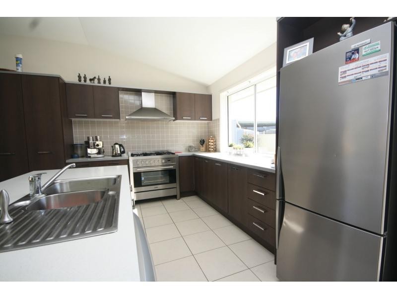 2 Monica Road, Redcliffe QLD 4020