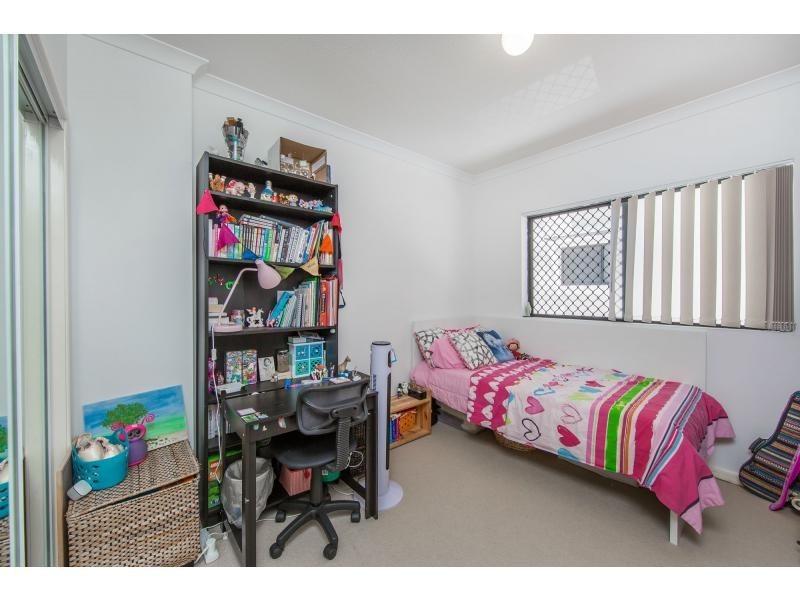 7/5 Rock Street, Scarborough QLD 4020