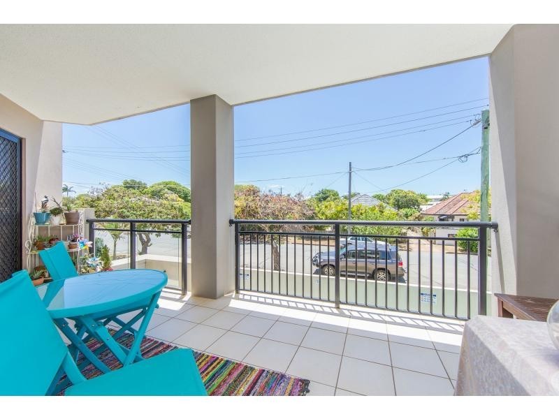 7/5 Rock Street, Scarborough QLD 4020