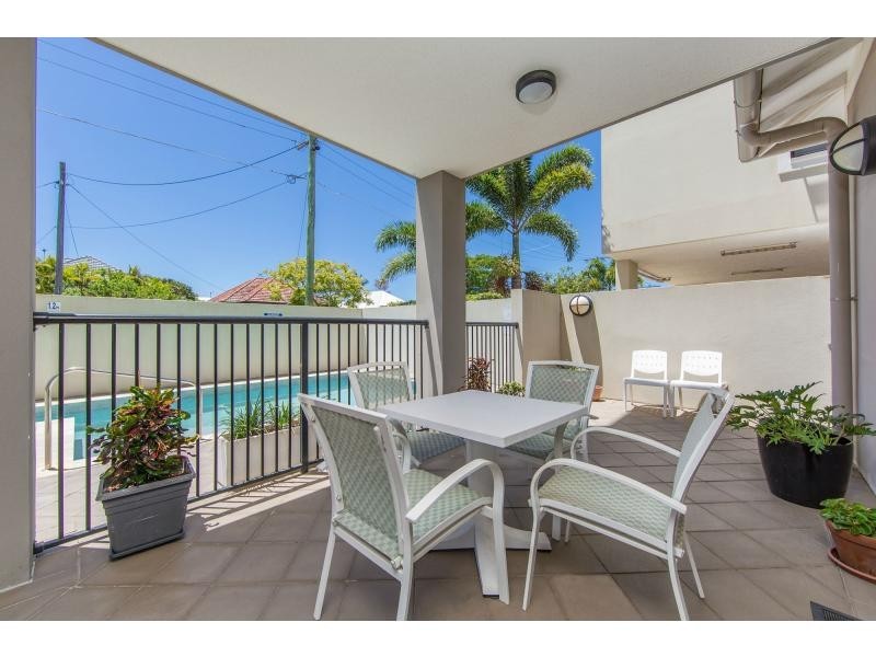 7/5 Rock Street, Scarborough QLD 4020