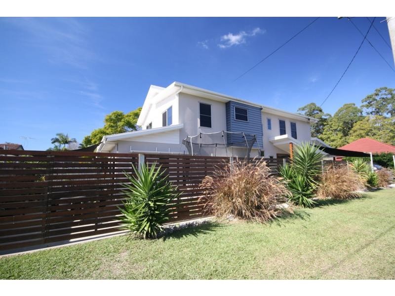 4 Harriet Street, Clontarf QLD 4019