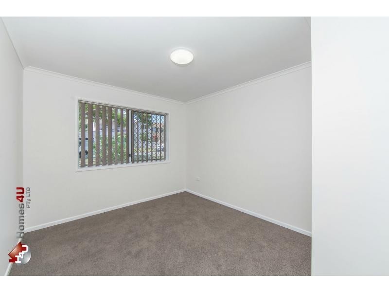 9 Shields Street, Redcliffe QLD 4020