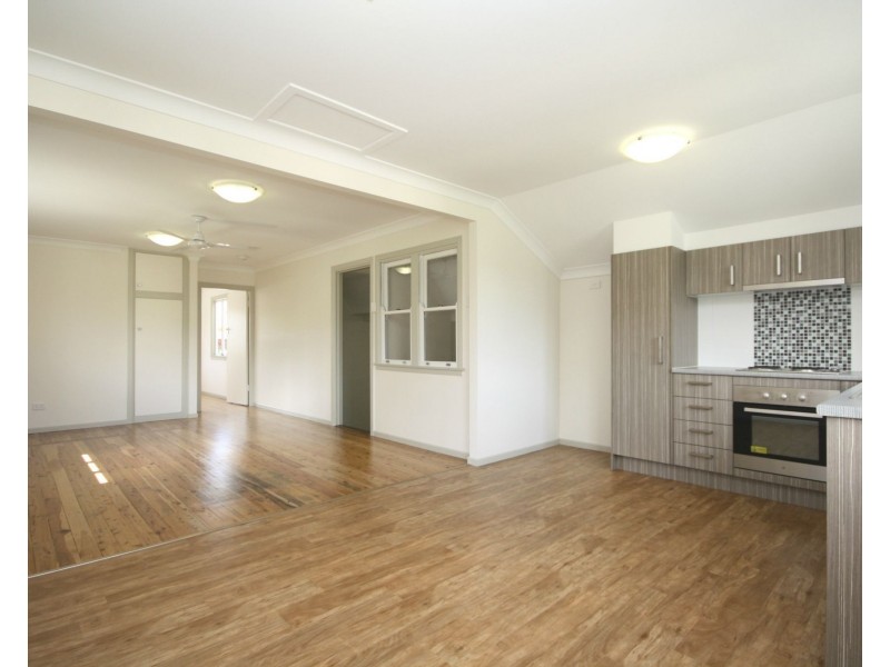 2/1a Chatham Street, Margate QLD 4019