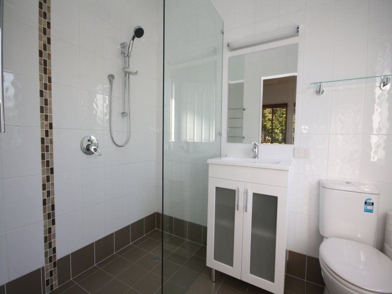 49A Griffith Road, Scarborough QLD 4020