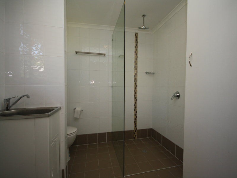 49A Griffith Road, Scarborough QLD 4020