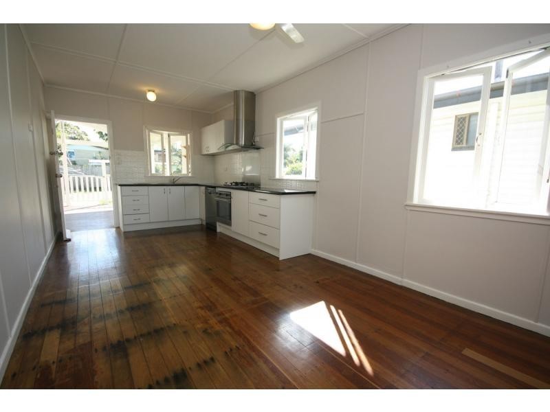 34 Hale Street, Margate QLD 4019