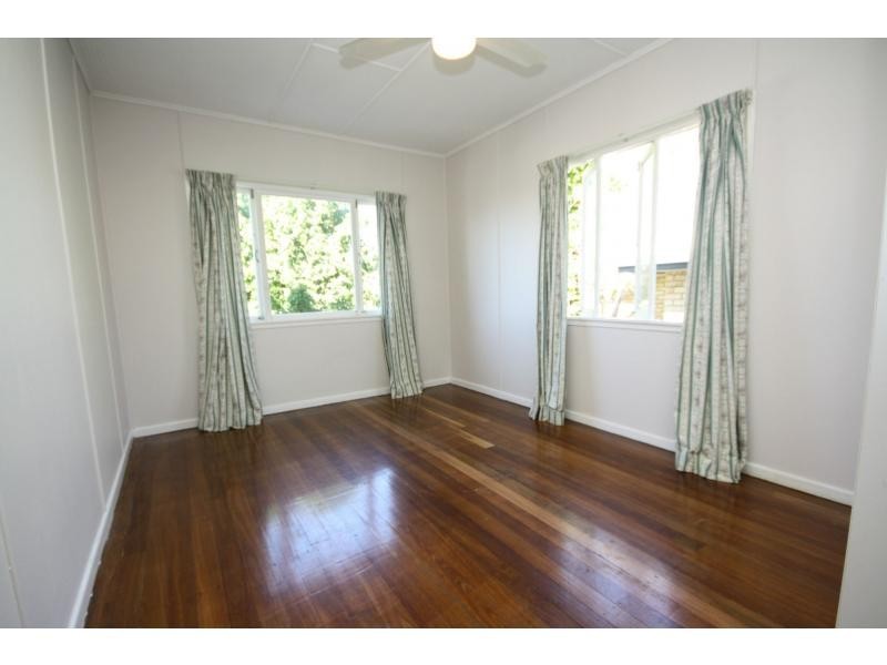 34 Hale Street, Margate QLD 4019