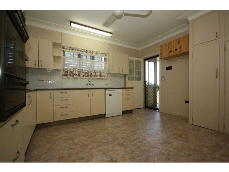 53 Sorrento Street, Margate QLD 4019