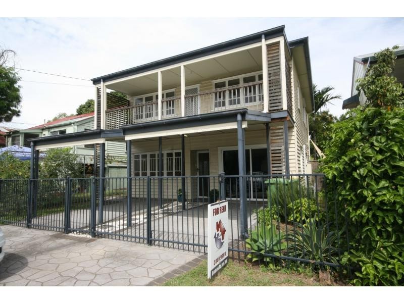 23 Louis Street, Redcliffe QLD 4020