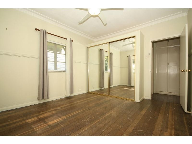 17 Rogers Road, Clontarf QLD 4019