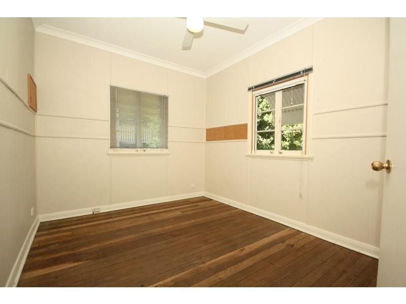 17 Rogers Road, Clontarf QLD 4019
