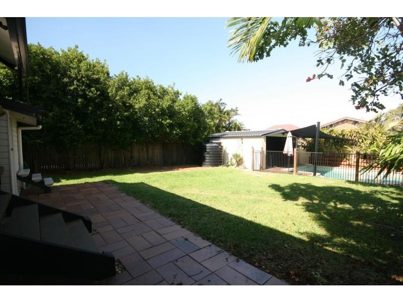 17 Rogers Road, Clontarf QLD 4019