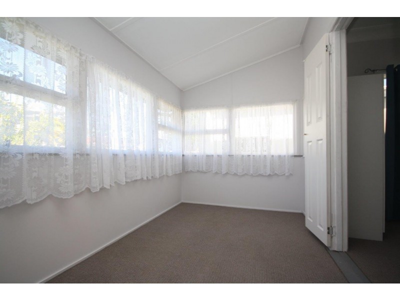 25 Lane Street St, Clontarf QLD 4019
