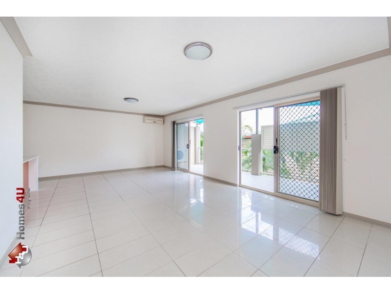 3/7 Sutton Street, Redcliffe QLD 4020