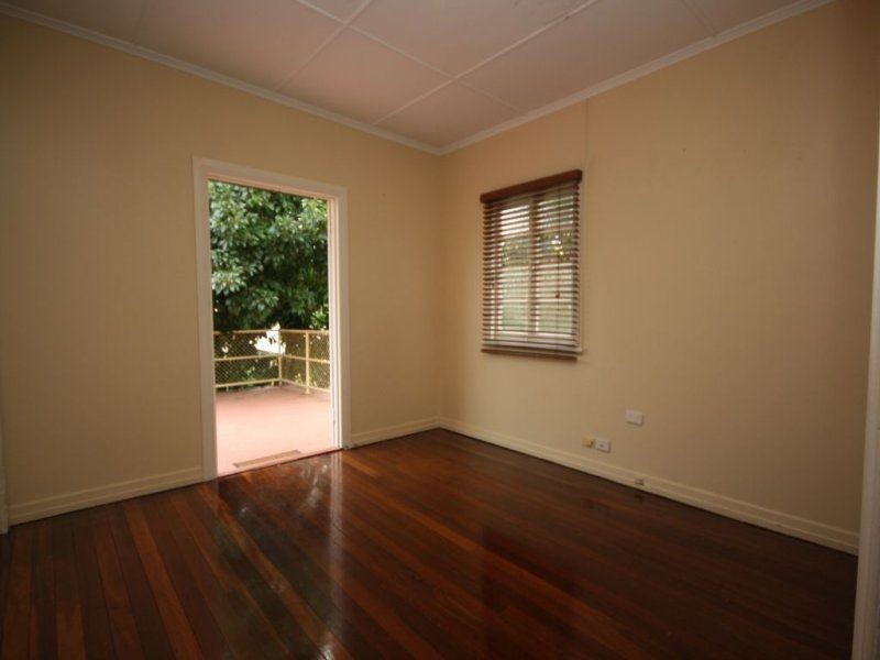 1/36 Langdon Avenue, Margate QLD 4019
