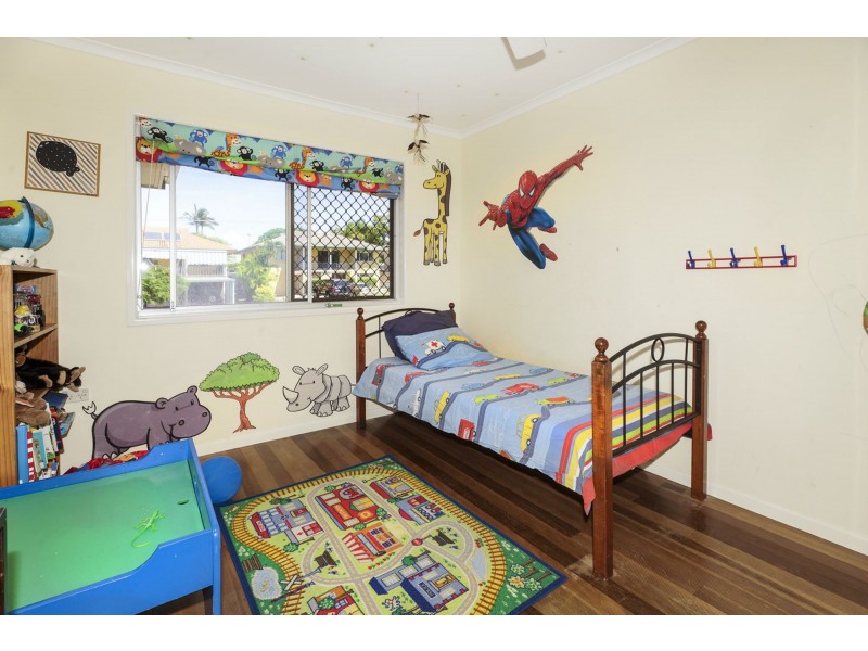 16 Gardenia Street, Clontarf QLD 4019