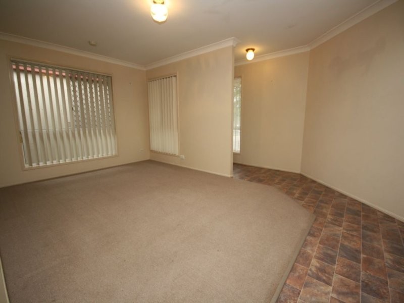 21 Dorsett Drive, Caboolture South QLD 4510