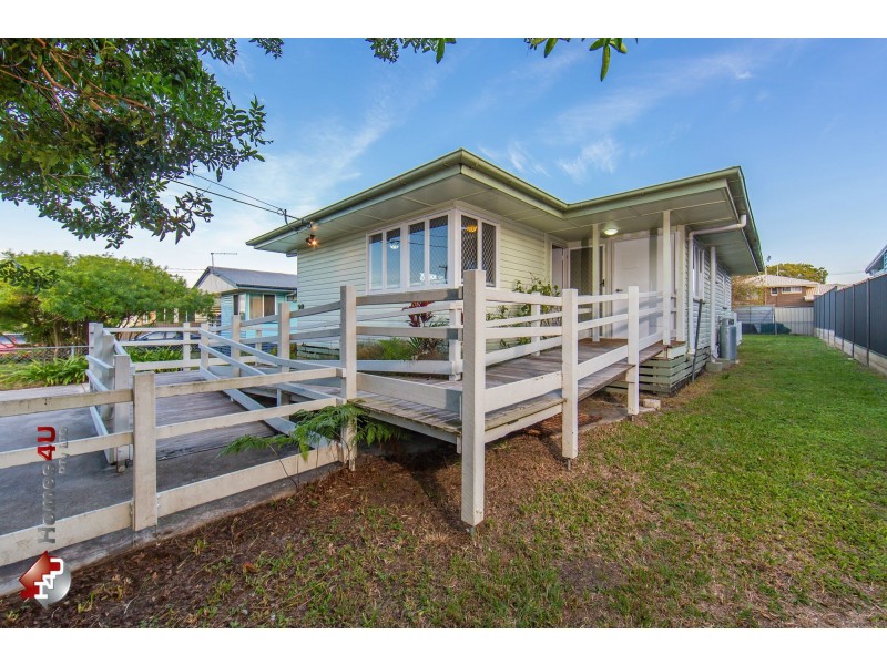 26 Armstrong Street, Clontarf QLD 4019