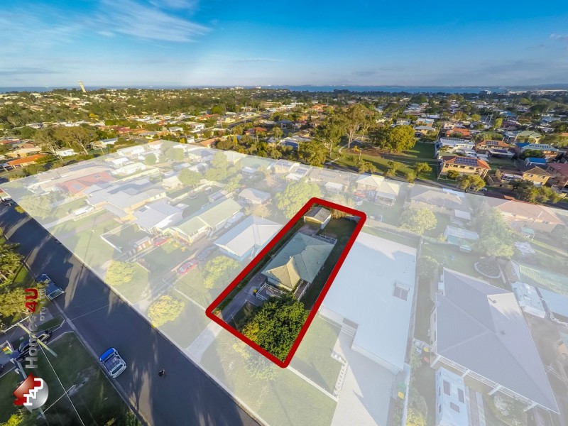 26 Armstrong Street, Clontarf QLD 4019