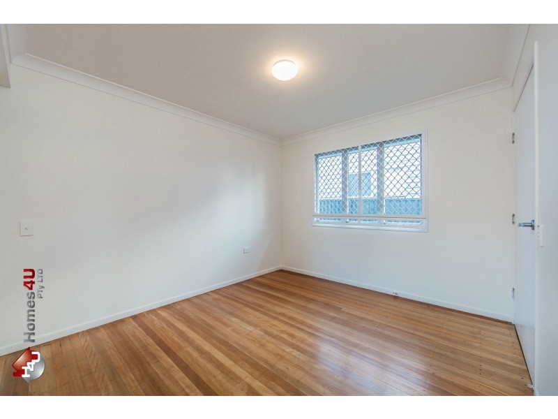26 Armstrong Street, Clontarf QLD 4019