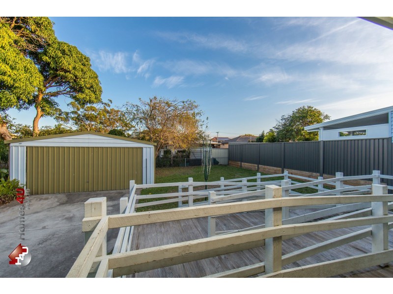 26 Armstrong Street, Clontarf QLD 4019