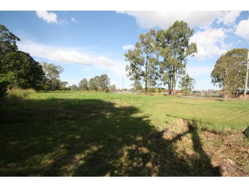 186 Francis Road, Lawnton QLD 4501