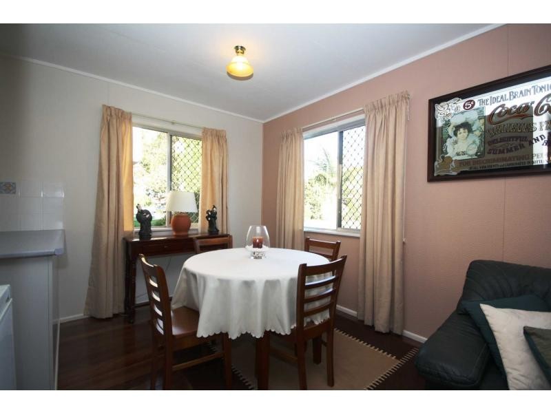 20 Hibiscus Avenue, Redcliffe QLD 4020