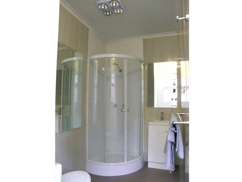 34 Redbank Road, Redcliffe QLD 4020