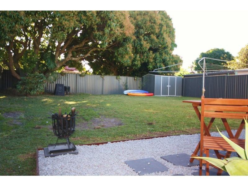 34 Redbank Road, Redcliffe QLD 4020