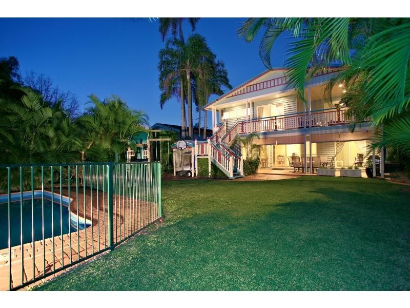 37 Frost Street, Clontarf QLD 4019