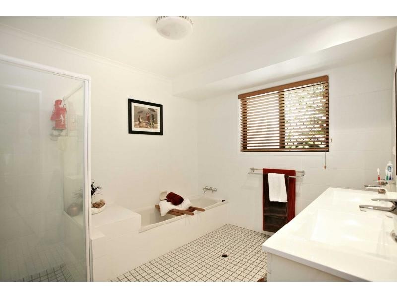 61 Frost Street, Clontarf QLD 4019