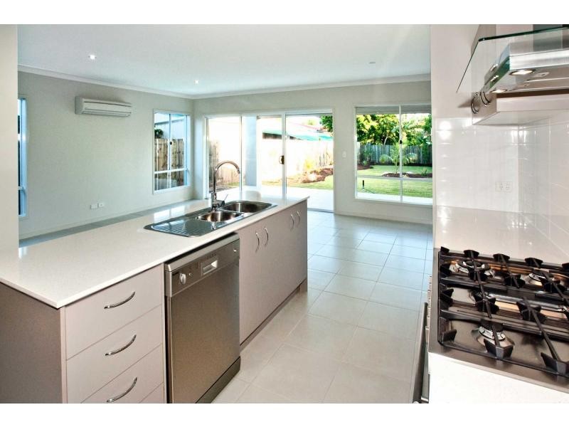 24 clifford Street, Woody Point QLD 4019