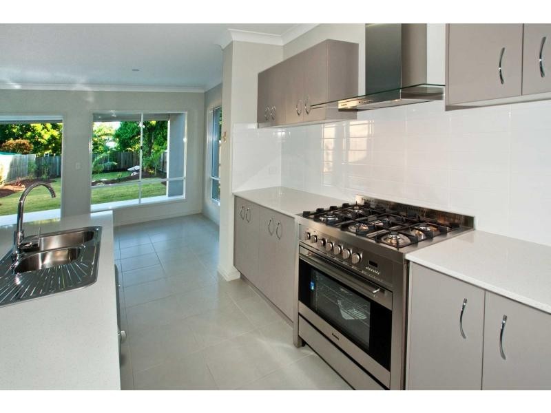 24 clifford Street, Woody Point QLD 4019