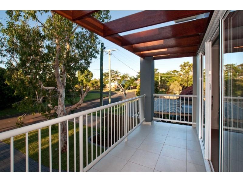 24 clifford Street, Woody Point QLD 4019