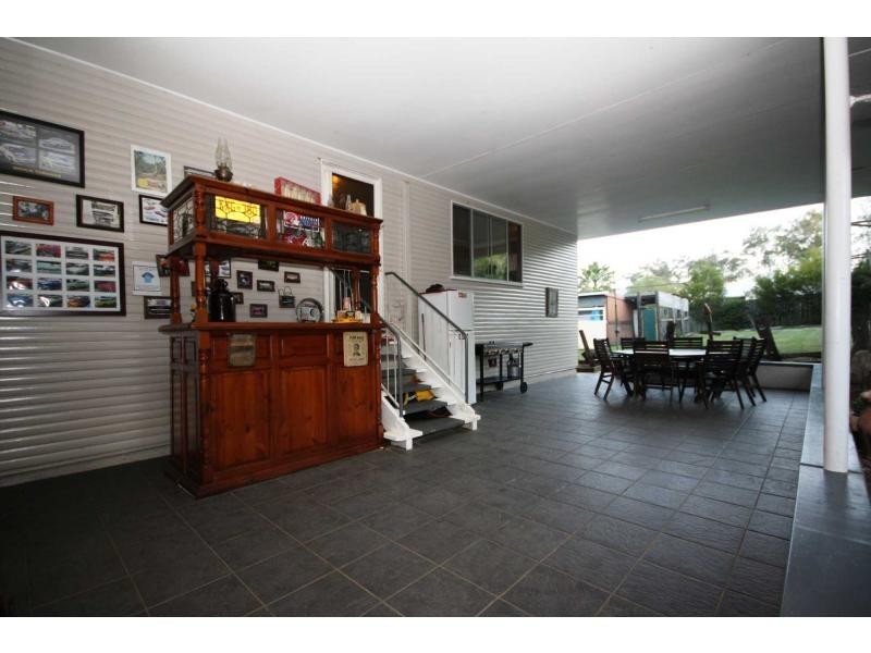 22 Elizabeth Street, Esk QLD 4312