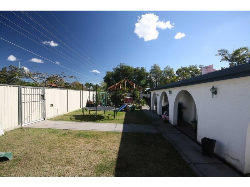 Redcliffe QLD 4020