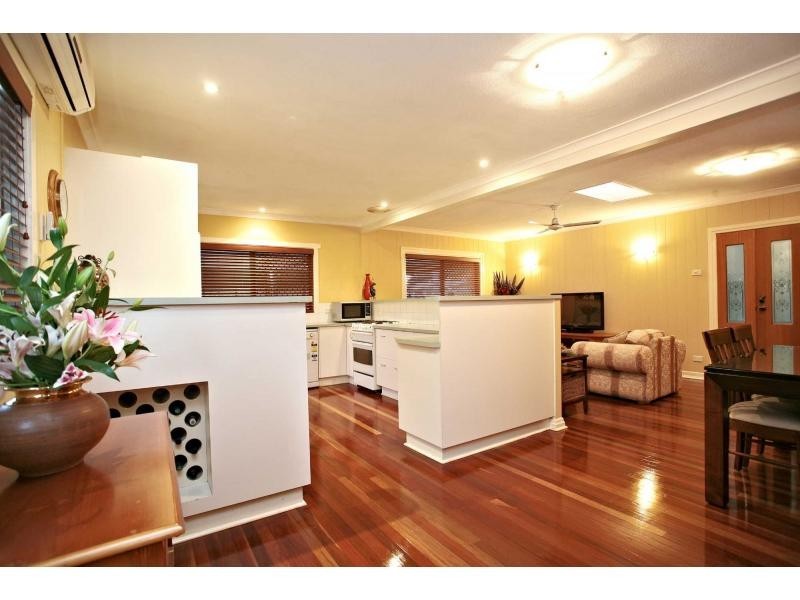 37 Frost Street, Clontarf QLD 4019