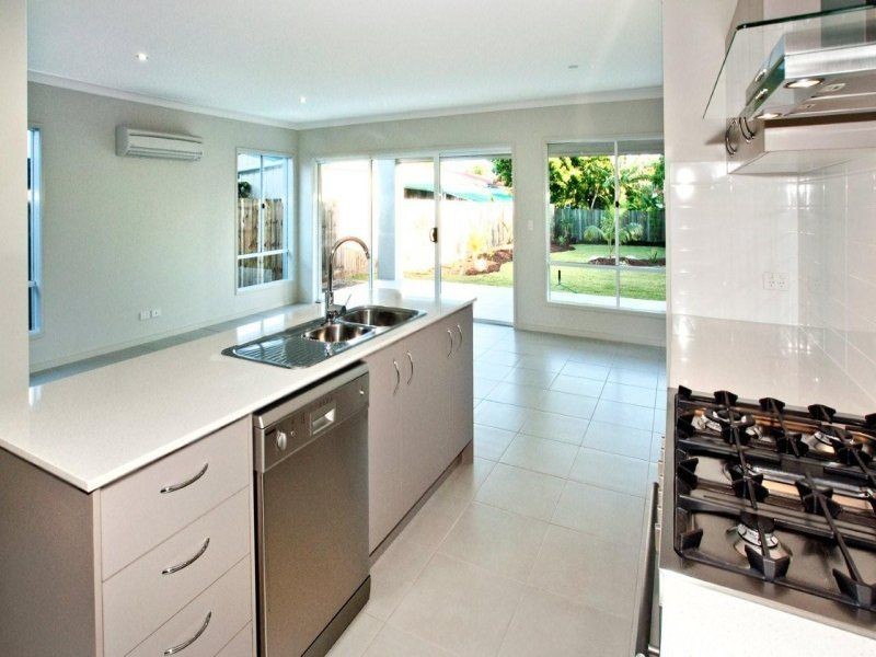 24 Clifford Street, Woody Point QLD 4019