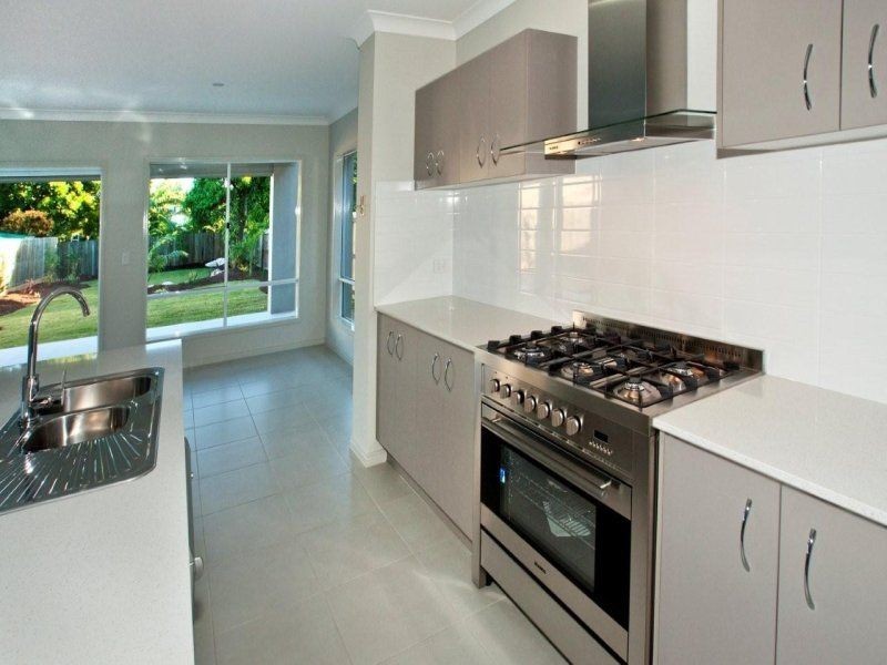24 Clifford Street, Woody Point QLD 4019