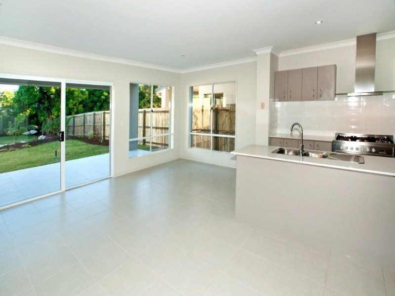 24 Clifford Street, Woody Point QLD 4019