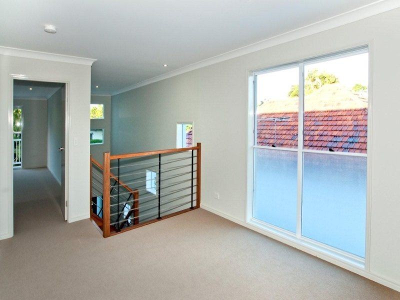 24 Clifford Street, Woody Point QLD 4019