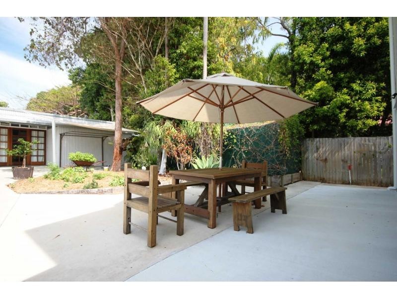 30 Central Avenue, Scarborough QLD 4020