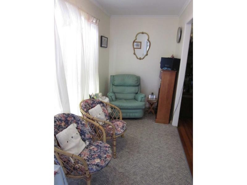 9 Knights Terrace, Margate QLD 4019