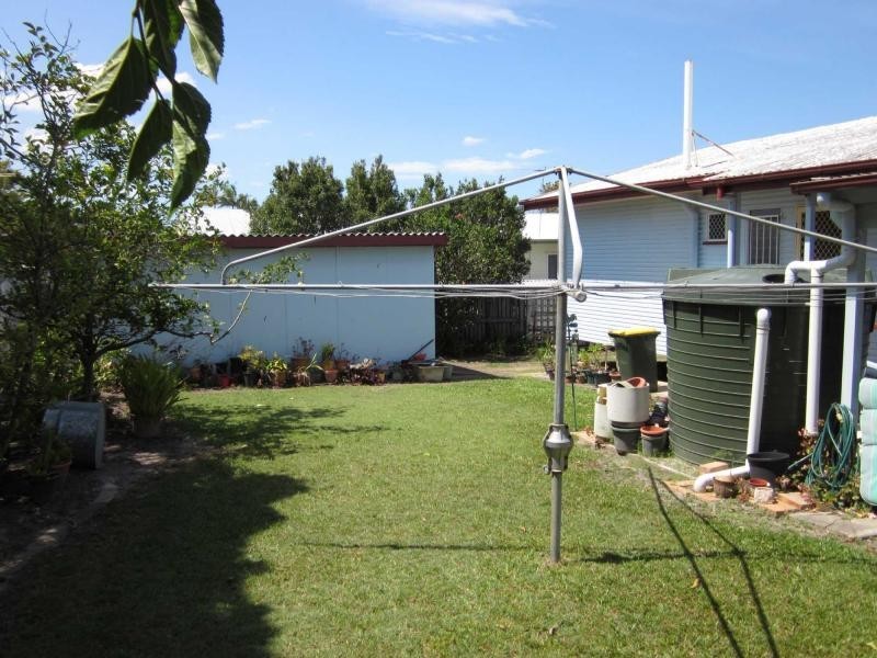 9 Knights Terrace, Margate QLD 4019