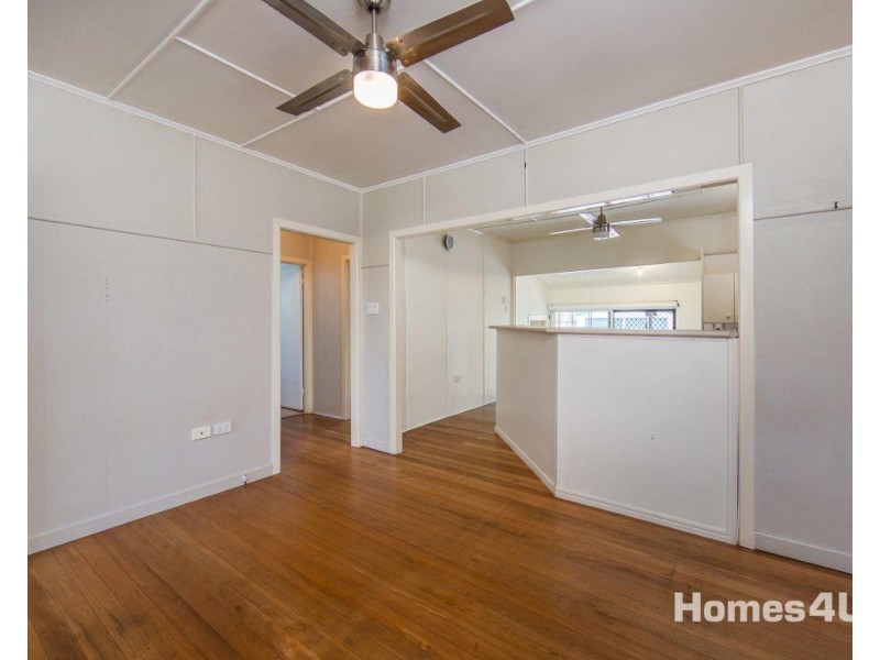 35 Yacht Street, Clontarf QLD 4019