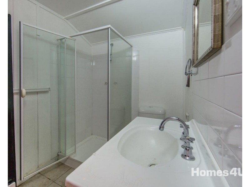 35 Yacht Street, Clontarf QLD 4019